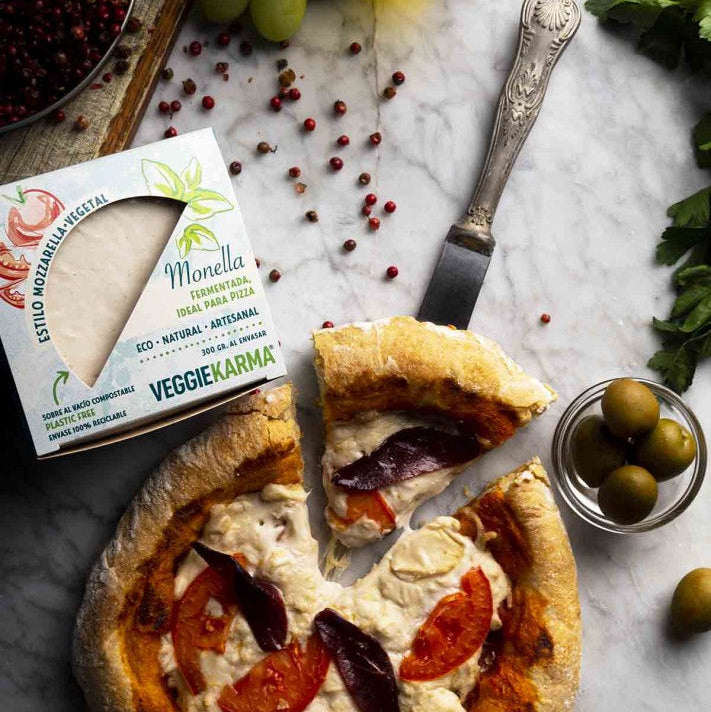 VEGGIE KARMA Monella - Bloque vegano para rallar y fundir 300gr sin gluten