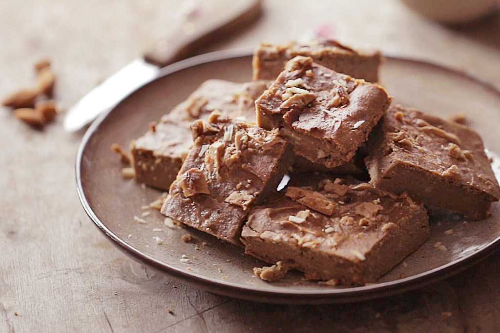 ICHOC Cinnamon Roll Organico 80g